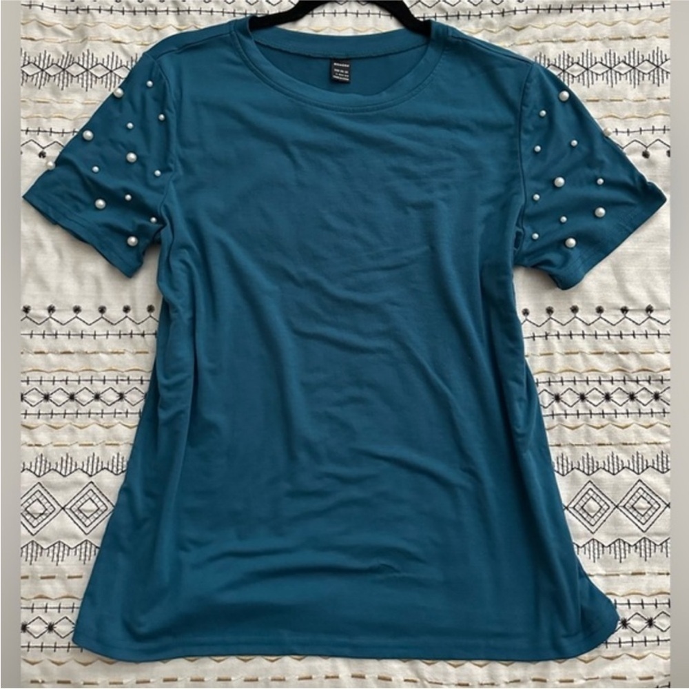 Teal Pearl Sleeve Top